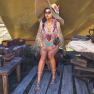 ジェマのビキニ姿がスタイル良すぎ！『モンハンワイルズ』アルマ、エリックら3人に「水着衣装」が実装決定