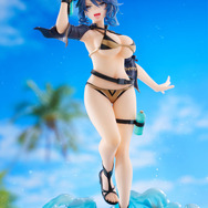 「kson」水着フィギュアが大迫力！挑発するような表情とやんちゃなポージングで魅力を表現