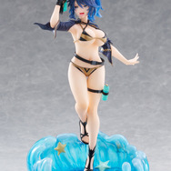 「kson」水着フィギュアが大迫力！挑発するような表情とやんちゃなポージングで魅力を表現