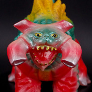 懐かしさ漂う昭和レトロカラー！「ウルトラセブン」人気キャラクターのフィギュア全5種ラインナップーメトロン星人は“ちゃぶ台”が付属