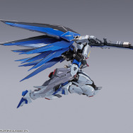 METAL BUILD「フリーダムガンダム CONCEPT 2」が待望の再販!プロヴィデンスと争う新規撮りおろしカットもカッコイイ