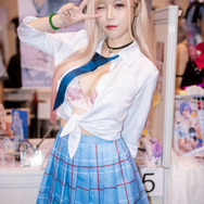 喜多川海夢「その着せ替え人形は恋をする」／Rumi（Instagram：rumiibabe）【サークル参加】