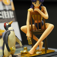 綾波レイ、アスカの大型造形物も！「エヴァワンフェス」珠玉の作品が大集結、放送30周年を記念した特別コラボ企画の様子をお届け【WF2025夏】