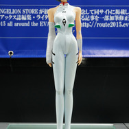 綾波レイ、アスカの大型造形物も！「エヴァワンフェス」珠玉の作品が大集結、放送30周年を記念した特別コラボ企画の様子をお届け【WF2025夏】
