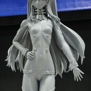 綾波レイ、アスカの大型造形物も！「エヴァワンフェス」珠玉の作品が大集結、放送30周年を記念した特別コラボ企画の様子をお届け【WF2025夏】