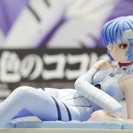 綾波レイ、アスカの大型造形物も！「エヴァワンフェス」珠玉の作品が大集結、放送30周年を記念した特別コラボ企画の様子をお届け【WF2025夏】