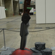 綾波レイ、アスカの大型造形物も！「エヴァワンフェス」珠玉の作品が大集結、放送30周年を記念した特別コラボ企画の様子をお届け【WF2025夏】