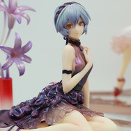 綾波レイ、アスカの大型造形物も！「エヴァワンフェス」珠玉の作品が大集結、放送30周年を記念した特別コラボ企画の様子をお届け【WF2025夏】