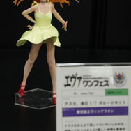 綾波レイ、アスカの大型造形物も！「エヴァワンフェス」珠玉の作品が大集結、放送30周年を記念した特別コラボ企画の様子をお届け【WF2025夏】
