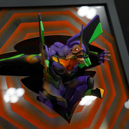 綾波レイ、アスカの大型造形物も！「エヴァワンフェス」珠玉の作品が大集結、放送30周年を記念した特別コラボ企画の様子をお届け【WF2025夏】