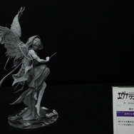 綾波レイ、アスカの大型造形物も！「エヴァワンフェス」珠玉の作品が大集結、放送30周年を記念した特別コラボ企画の様子をお届け【WF2025夏】