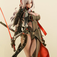 【WF2025夏】今年の夏は『NIKKE』が熱い！通常衣装から夏衣装まで、勝利の女神の麗しいフィギュアが「ワンフェス」に大集結