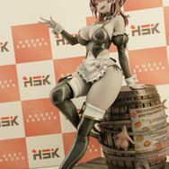 【WF2025夏】今年の夏は『NIKKE』が熱い！通常衣装から夏衣装まで、勝利の女神の麗しいフィギュアが「ワンフェス」に大集結