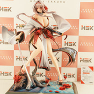 【WF2025夏】今年の夏は『NIKKE』が熱い！通常衣装から夏衣装まで、勝利の女神の麗しいフィギュアが「ワンフェス」に大集結
