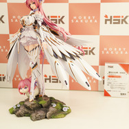 【WF2025夏】今年の夏は『NIKKE』が熱い！通常衣装から夏衣装まで、勝利の女神の麗しいフィギュアが「ワンフェス」に大集結