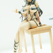 【WF2025夏】今年の夏は『NIKKE』が熱い！通常衣装から夏衣装まで、勝利の女神の麗しいフィギュアが「ワンフェス」に大集結