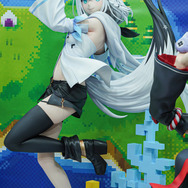 ホロライブ・フワモコやゲーマーズ等身大フィギュアの可愛さが無限大！「ミクxガンダムW」コラボなど「ワンフェス」を電脳アイドルが彩る【WF2025夏】