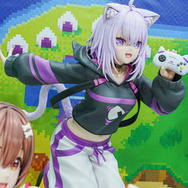 ホロライブ・フワモコやゲーマーズ等身大フィギュアの可愛さが無限大！「ミクxガンダムW」コラボなど「ワンフェス」を電脳アイドルが彩る【WF2025夏】