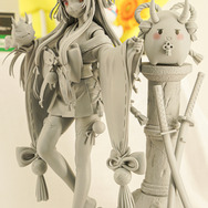 ホロライブ・フワモコやゲーマーズ等身大フィギュアの可愛さが無限大！「ミクxガンダムW」コラボなど「ワンフェス」を電脳アイドルが彩る【WF2025夏】