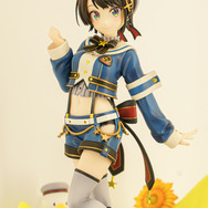 ホロライブ・フワモコやゲーマーズ等身大フィギュアの可愛さが無限大！「ミクxガンダムW」コラボなど「ワンフェス」を電脳アイドルが彩る【WF2025夏】