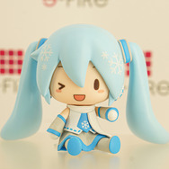 ホロライブ・フワモコやゲーマーズ等身大フィギュアの可愛さが無限大！「ミクxガンダムW」コラボなど「ワンフェス」を電脳アイドルが彩る【WF2025夏】