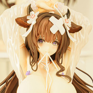 ドキッとする夏衣装から涼やかなドレスまで、「ワンフェス」に猛暑を吹き飛ばす『アズレン』『ブルアカ』美女フィギュアが集結【WF2025夏】