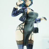 ドキッとする夏衣装から涼やかなドレスまで、「ワンフェス」に猛暑を吹き飛ばす『アズレン』『ブルアカ』美女フィギュアが集結【WF2025夏】