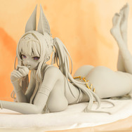 ドキッとする夏衣装から涼やかなドレスまで、「ワンフェス」に猛暑を吹き飛ばす『アズレン』『ブルアカ』美女フィギュアが集結【WF2025夏】