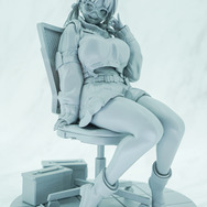 ドキッとする夏衣装から涼やかなドレスまで、「ワンフェス」に猛暑を吹き飛ばす『アズレン』『ブルアカ』美女フィギュアが集結【WF2025夏】