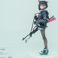 ドキッとする夏衣装から涼やかなドレスまで、「ワンフェス」に猛暑を吹き飛ばす『アズレン』『ブルアカ』美女フィギュアが集結【WF2025夏】