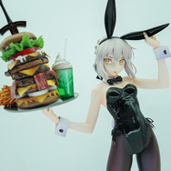 究極の肉体美バニーキャミーに「鬼滅」、人気絵師作品まで「ワンフェス」で見つけた気になるフィギュアをまとめてお届け！【WF2025夏】