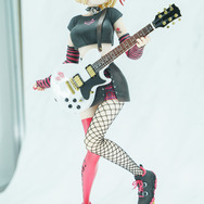 究極の肉体美バニーキャミーに「鬼滅」、人気絵師作品まで「ワンフェス」で見つけた気になるフィギュアをまとめてお届け！【WF2025夏】