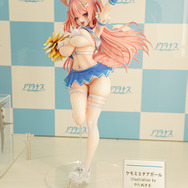 究極の肉体美バニーキャミーに「鬼滅」、人気絵師作品まで「ワンフェス」で見つけた気になるフィギュアをまとめてお届け！【WF2025夏】