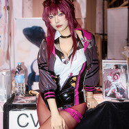 カフカ『崩壊：スターレイル』／Aoi（Instagram：aoi._.9z）