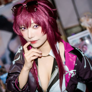 カフカ『崩壊：スターレイル』／Aoi（Instagram：aoi._.9z）