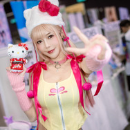 喜多川海夢（ハローキティコラボ）「その着せ替え人形は恋をする」／Rumi（Instagram：rumiibabe）