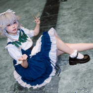 十六夜咲夜『東方Project』／鸭嘎Instagram：yaga_23333)