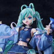 満天の星空の下で歌う「初音ミク」が綺麗！イラストレーター・Tiv氏が描いた「マジミラ2025」メインビジュアルを立体化