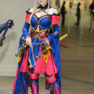 「FGO Fes. 2025」開幕！10周年となるメモリアルフェスは過去最大規模、公式コスプレイヤーと着ぐるみが揃ってお出迎え