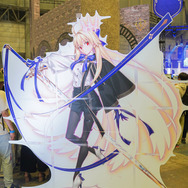 総数なんと100点以上！「FGO Fes. 2025」で展示された10周年英霊祝装スタンディをフォトレポートでお届け