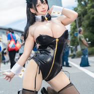 愛宕『アズールレーン』／終夜 蓮（X：@sorcieresommeil）