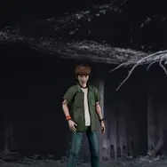 “どうあがいても、絶望”『SIREN』より「須田恭也」がプラモに！焔薙、火かき棒、宇理炎などオプションパーツも豊富