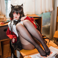 大鳳（下校後の甘い時間）『アズールレーン』／渊秧（Weibo：-渊秧-）