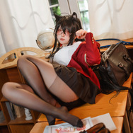 大鳳（下校後の甘い時間）『アズールレーン』／渊秧（Weibo：-渊秧-）