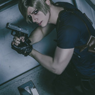 レオン・S・ケネディ『バイオハザード RE:4』／クロウ（X：@clowcos）