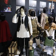 『ニーア』シリーズ15周年記念の展覧会で思い出を辿る…！「NieR 15th Anniversary EXHIBITION 消セナイ記録」レポート