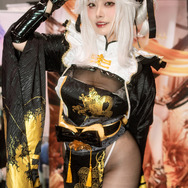 ブラン『勝利の女神:NIKKE』／Aoi（Instagram：aoi._.9z）