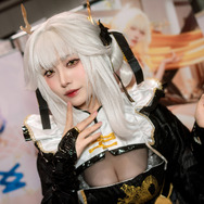 ブラン『勝利の女神:NIKKE』／Aoi（Instagram：aoi._.9z）