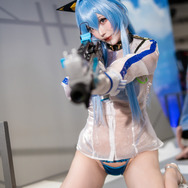 ヘルム『勝利の女神:NIKKE』／切切キリコ（X：@celia_aya）