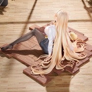 濡れたシャツから零れそうなバストが透け透け…！『アズレン』より「インプラカブル」が着せ替え衣装「迷える指揮官を導いて」の姿で立体化